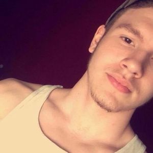 Meet your Posher, Corey